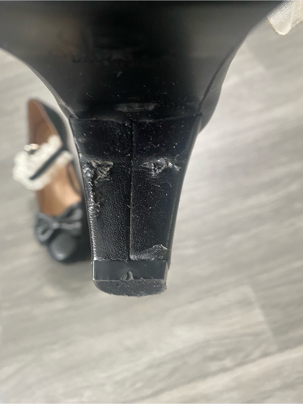 Lolita Oripalla black ruffle Mary Jane heels - Picture 5 of 6
